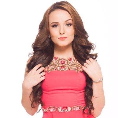 LARIMANOELA0022's profile picture. Explored hoodoos spires, reds eroded eerie. Bryce's bizarre.