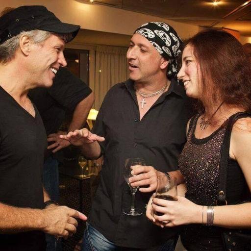 Diesis87's profile picture. IT Specialist. Music lover. Bon Jovi fan. #BJCI webmaster http://t.co/nK7JIT9g