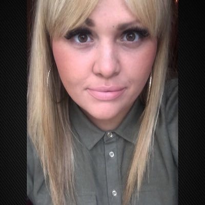 Tarynn89's profile picture. Never Regret Something That Once Made u Smile...