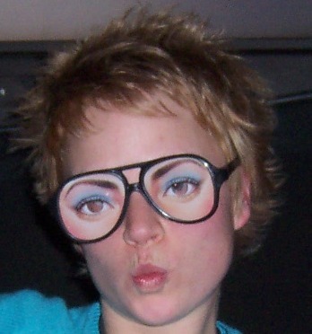 Karination's profile picture. mostly here for the novel usage 🥳
all straight lines circle sometime