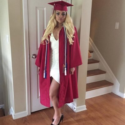 brazykors's profile picture. @andimlourdes backup❣ PARODY @lourdes_lolo