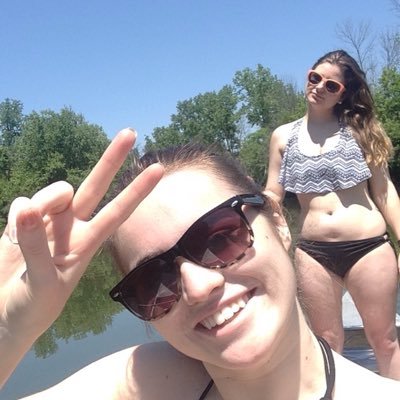 Buttknowles's profile picture. 