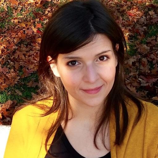 Storytelling&Digital technology enthusiast; PhD in Communication & New Media Studies.