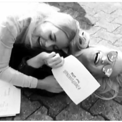 GinaBeetch's profile picture. 蜜蜂