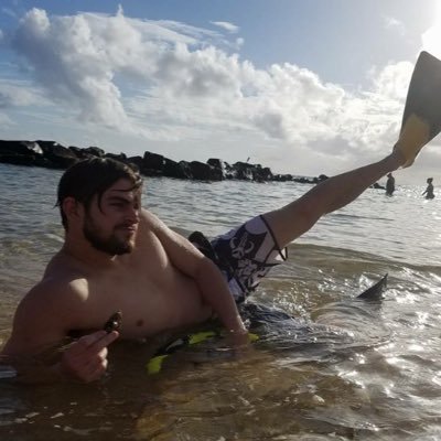 CollinBarlow's profile picture. Catch me on Twitch @ https://t.co/D90gZvEFuN