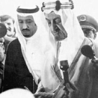 تذكر أن إسلوبگ مع الآخرين يساوي مكانتگ فعلينا الإنتباه لأسلوبنا ومدى تقبل الأخرين له ♥