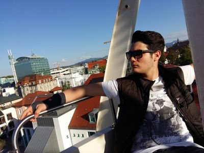 OzanEkici's profile picture. 