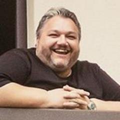 Sportovní fanatik, fanda Realu Madrid s baníkovským cejchem, bohumínský patriot, místostarosta a životní optimista.