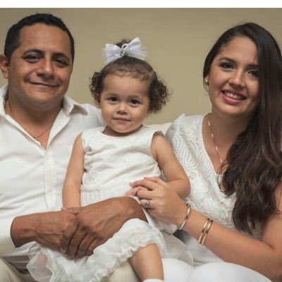 ArayFrancisco's profile picture. Fiel creyente de que podemos transformar la riqueza potencial del Ecuador en bienestar para todos.