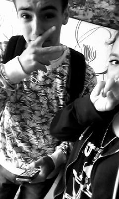 thatslisa_s's profile picture. slfl paris 17/05/16 • lesbian • m.b