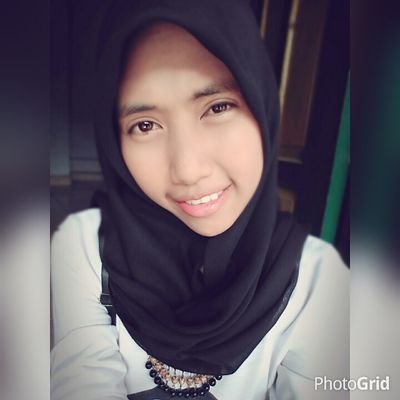 berdiri diatas kaki sendiri