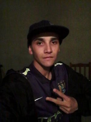 DaviMaiaInter's profile picture. 'sou colorado até morrer não importa que acontecer pra cima deles meu inter vamos ganhar vamos vencer'