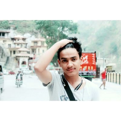 Basketball lover❤
Tattoed
Nature lover
Nepalese
Crazy about Photography
Passion Travelling✈