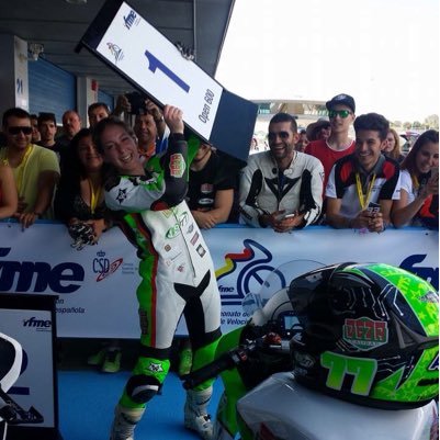 🏍 Team DEZACórdoba P.H. 🏆 Campeona Andalucía 600cc 🥈Subcampeona España 2015 & 2016🇪🇸 1ª Mujer en ganar Cto mixto en 600 1ª Andaluza y Española en WSBK