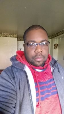 just a laid back kinda Guy just looking to Connect,with new friends and Possible New Love.