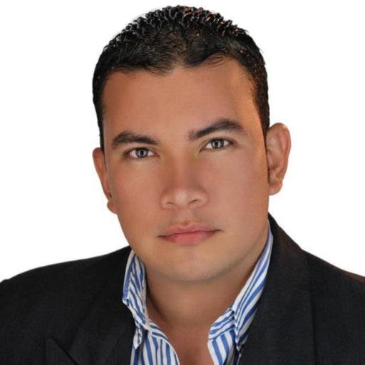 Reportero colombiano, Semana TV, ex periodista de Caracol Radio, colaborador de El https://t.co/wefjRZFUVx, experiodista la Revista CARAS y el diario LA NACIÓN.