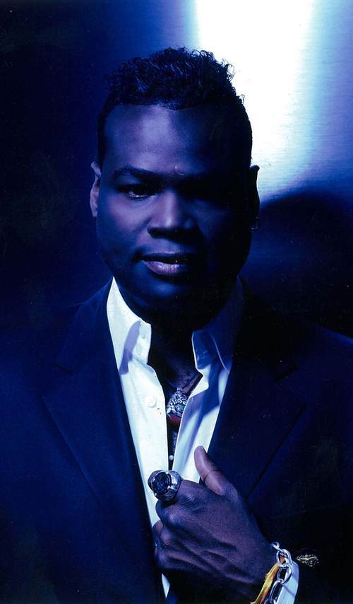 TOMBYNUM's profile picture. 