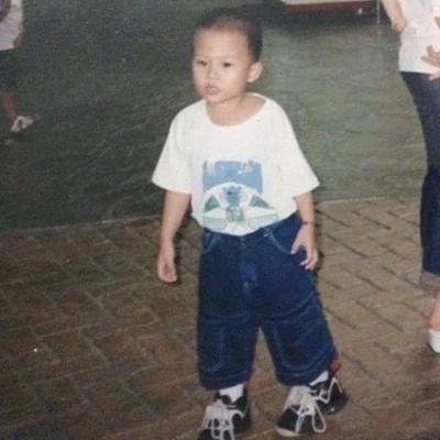 VINvacious's profile picture. One of the lions 😘