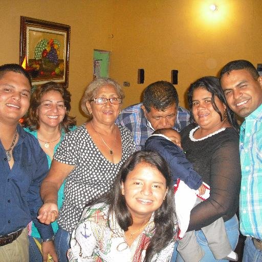 karlal26's profile picture. me gustan los libros, la musica y el deporte