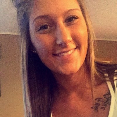 angmariej's profile picture. 