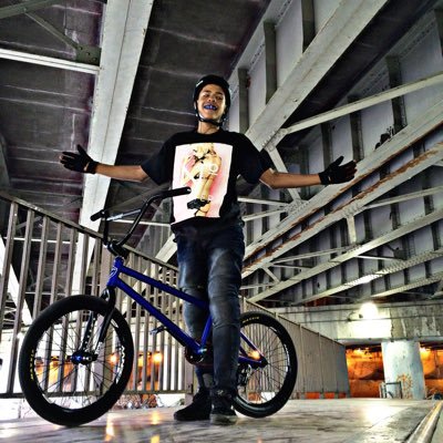 I'm a Nice outgoing goofy person! I love to stay fit I ride bike plan on doing that for the rest of my life and I love meeting new people!!!✨