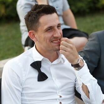 ad_picture's profile picture. 