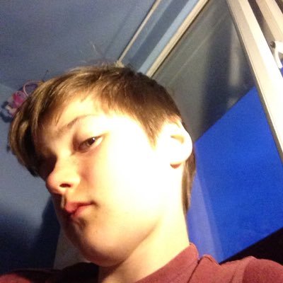 I'm young I'm fun and love jacksepticeye and Markiplier @Jack_Septic_Eye @MarkiMoo