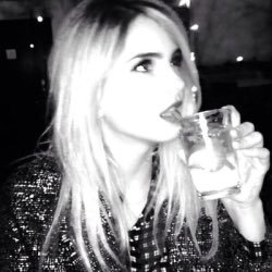 shelleyrpgf's profile picture. nn