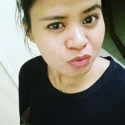 iam_rhobin's profile picture. if u cant be honest to me
stay away from me
its not that difficult