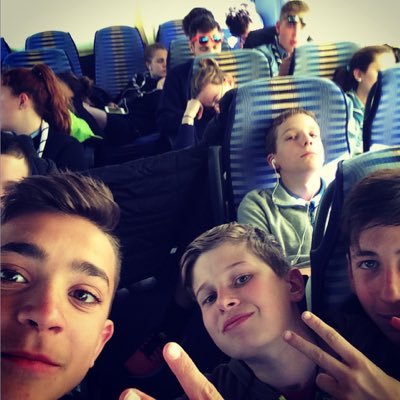 Alex23629694's profile picture. I love football❤️