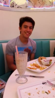 FrbrTom's profile picture. 