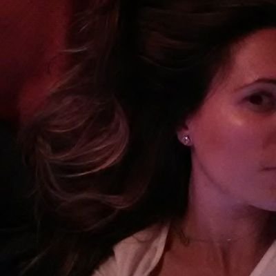 Celebrity junkie. Devoted Redskins fan. Mommy of 3. My opinions are my own.