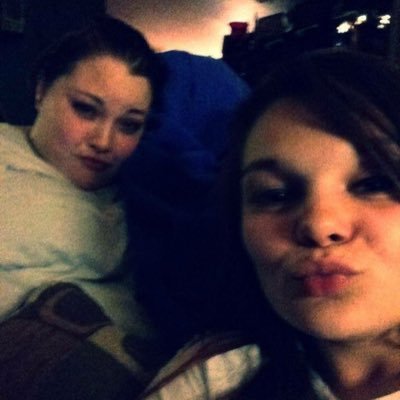 sarcastabiotch's profile picture. Sarcastic bitch ✌ introvert, animal lover, people hater.