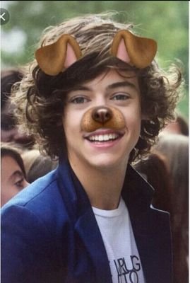 Laura_lz12's profile picture. 