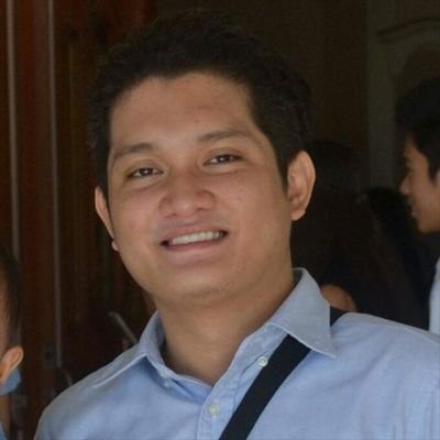 robertalmarin's profile picture. architect by profession