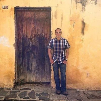 redoacs's profile picture. Cuando sea grande quiero ser un manglar o un bosque. I like rabbit holes.