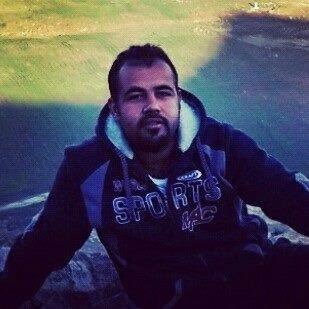 نقيض نفسي عاهدت المشيب في ذروة شبابي گ محراب لايقترب منه الا الصفاء و مئذنة لايعلوها الا الشعور ...سديم من النسيان وذاكرة لاتتبدد ..
