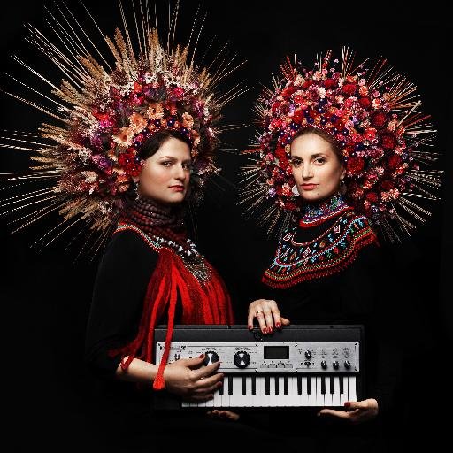 DAGADANA is a fusion of jazz, electronica, Polish and Ukrainian folk music