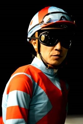 6239411521's profile picture. 競馬好き！武豊騎手の大ﾌｧﾝです！ 今度は豊さんとｷｽﾞﾅの仔で凱旋門(p｀･ω･´q)