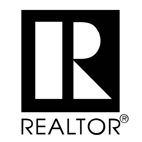Licensed Realtor working with buyers & sellers throughout Southern Arizona