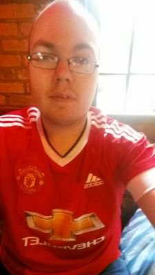 jr20011's profile picture. Married to most amazing woman ❤️.  
Been a red for over 30 years.
 I do Follow back 🚫NO DMS 🚫
 🇮🇪 🇮🇪 🇮🇪  🏉 ⚽️ 
#glazersout
#UTFR UTID