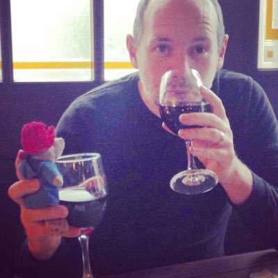 sanderson_tweet's profile picture. 