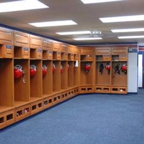 #SportsWriter #NCAA #NFL #CFL #Football #CollegeBall #Basketball #Sports #OleMiss Alumni Contact me here: lockerroom.sportsblog@hotmail.com