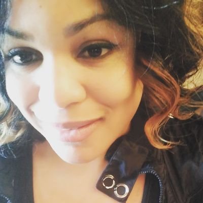 LyneeMichelle's profile picture. 