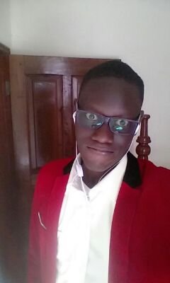 JustinM23990193's profile picture. literally a musician and charming to the females(human)