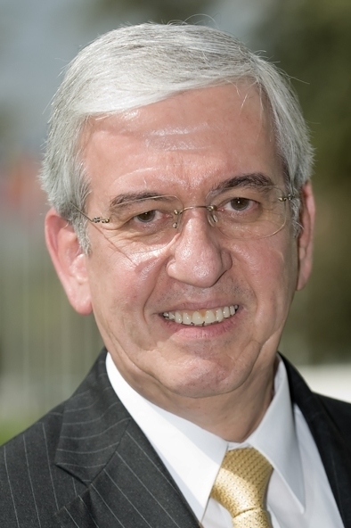 Rector Emérito la Universidad Virtual del Tecnológico de Monterrey