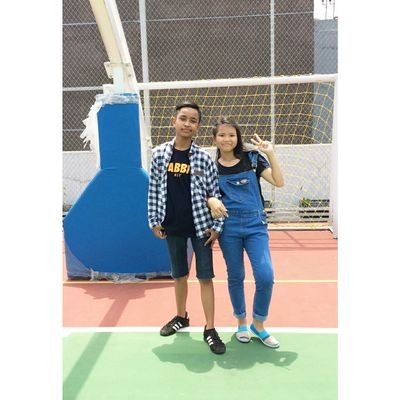 BagasY_'s profile picture. 