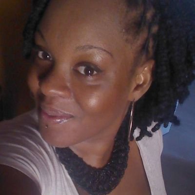 Étudiante en Communication Digitale à @Ifocop
#musique #socialmedia #purelife #newlife #forlife #voyage
Ex Promo #Reggae-#Dancehall - @CouleursMusic