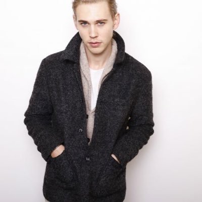 avstcnbutlcr's profile picture. 