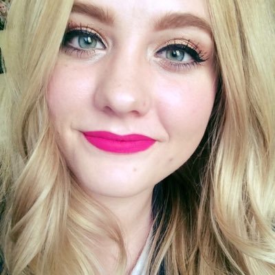 FluffyMermaid13's profile picture. Gimme a soft serve, and make it chocolate 🍫🍦